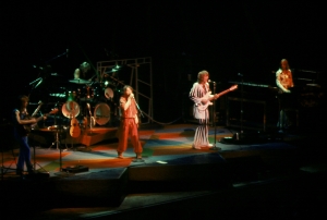 The classic Yes in concert